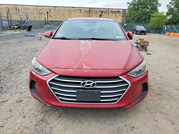 2017 HYUNDAI ELANTRA SE Base