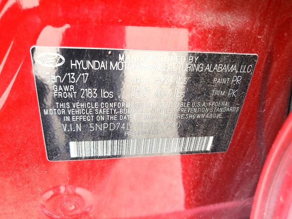 2017 HYUNDAI ELANTRA SE Base