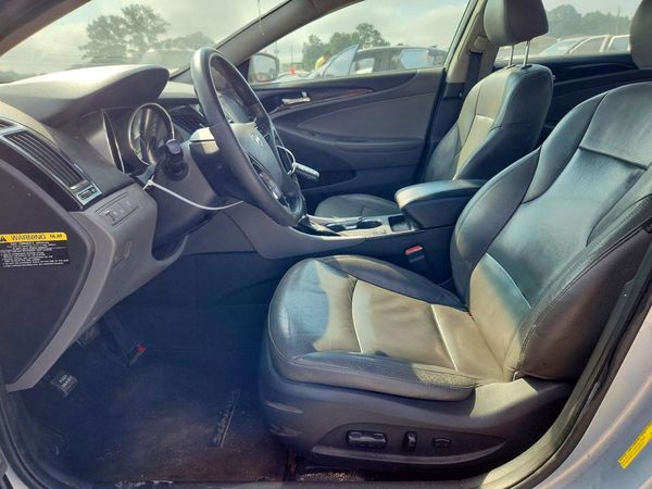2013 HYUNDAI SONATA