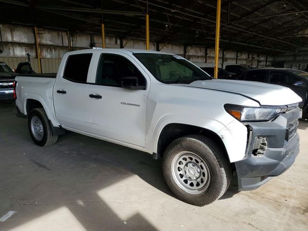 2024 CHEVROLET COLORADO