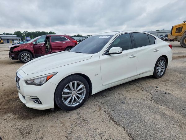 2017 INFINITI Q50