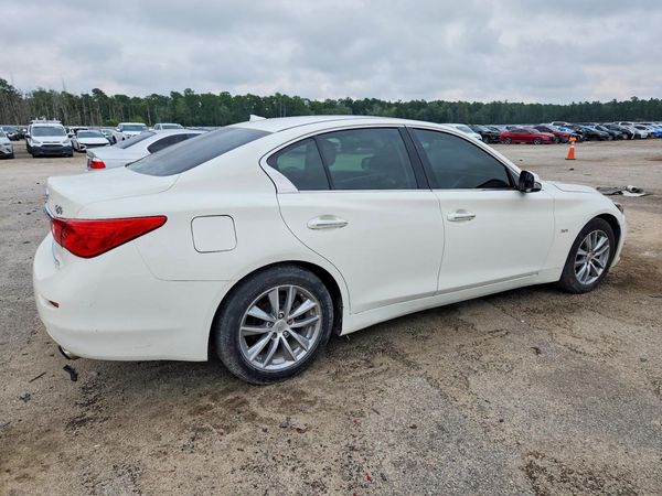 2017 INFINITI Q50