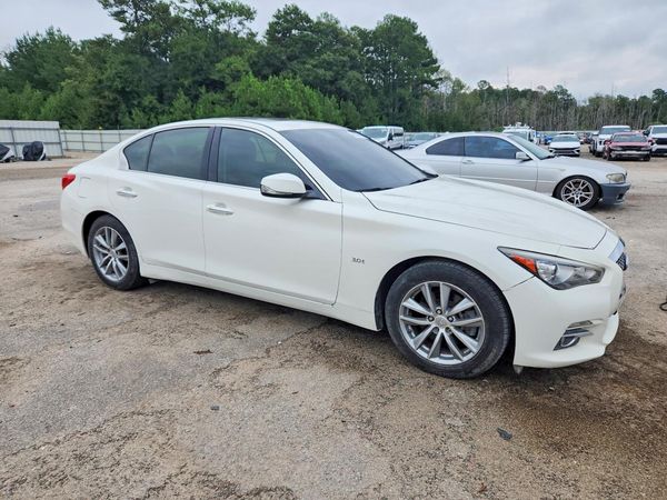 2017 INFINITI Q50