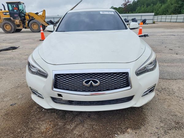 2017 INFINITI Q50