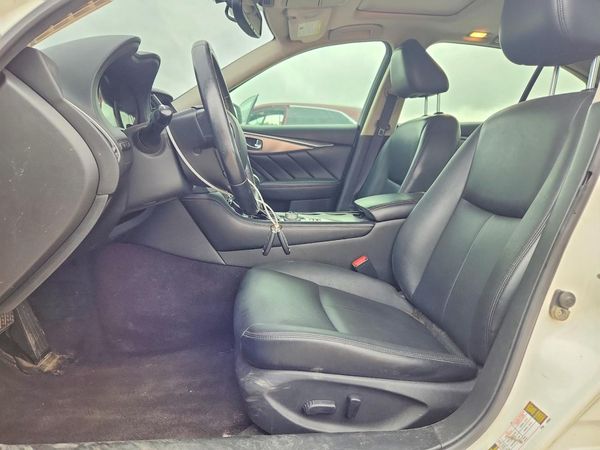 2017 INFINITI Q50