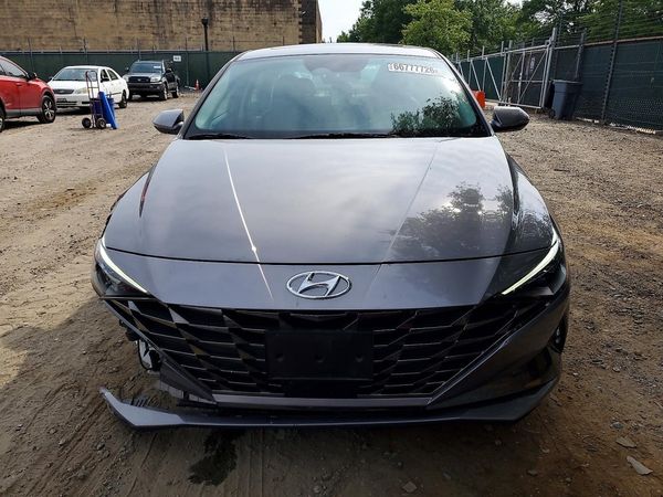 2023 HYUNDAI ELANTRA