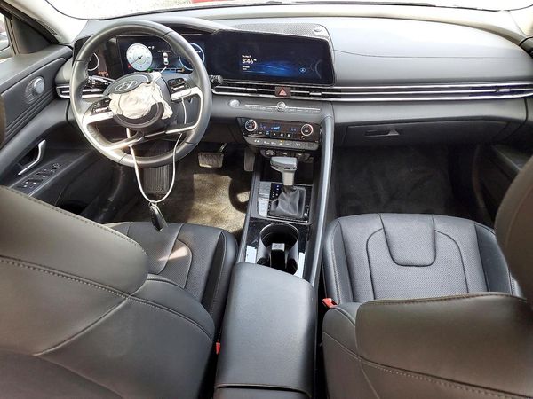 2023 HYUNDAI ELANTRA