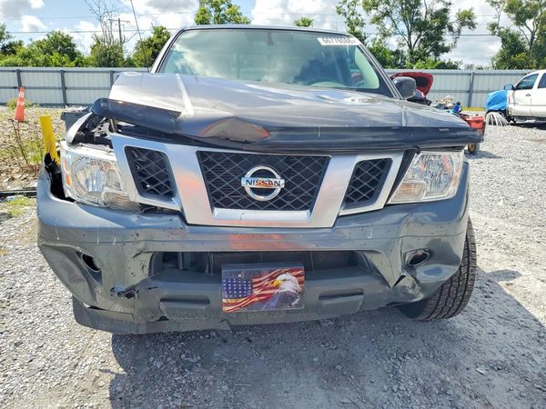 2021 NISSAN FRONTIER Crew Cab
