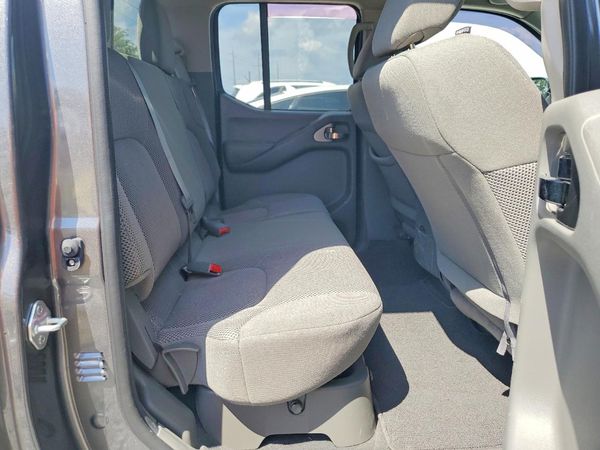 2021 NISSAN FRONTIER Crew Cab