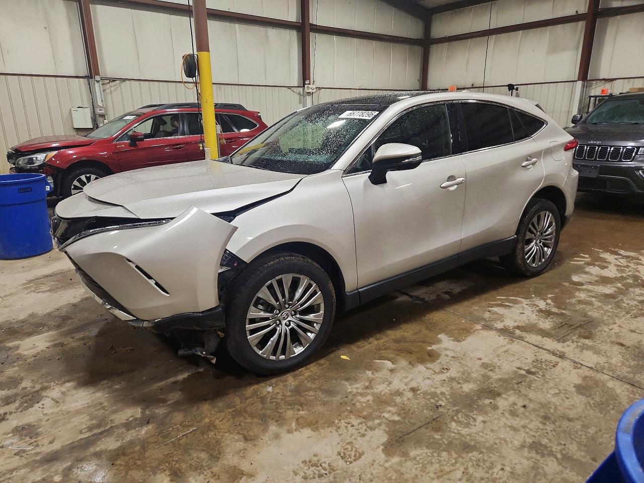 2022 TOYOTA VENZA