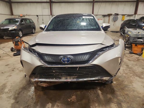 2022 TOYOTA VENZA