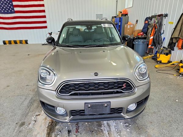 2019 MINI COOPER