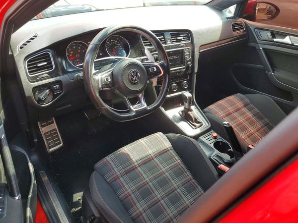 2017 VOLKSWAGEN GTI