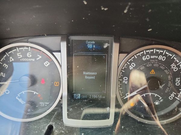 2018 TOYOTA TACOMA