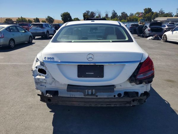 2017 MERCEDES-BENZ C C300
