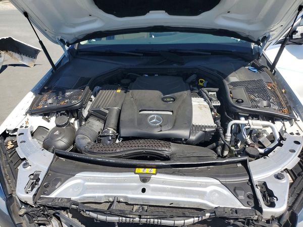 2017 MERCEDES-BENZ C C300