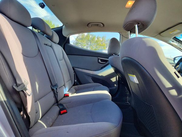 2015 HYUNDAI ELANTRA