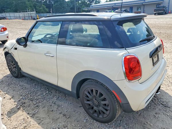 2015 MINI COOPER
