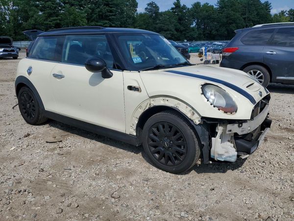 2015 MINI COOPER
