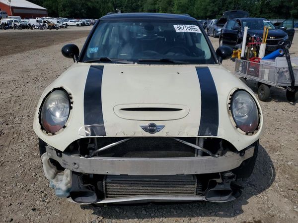 2015 MINI COOPER