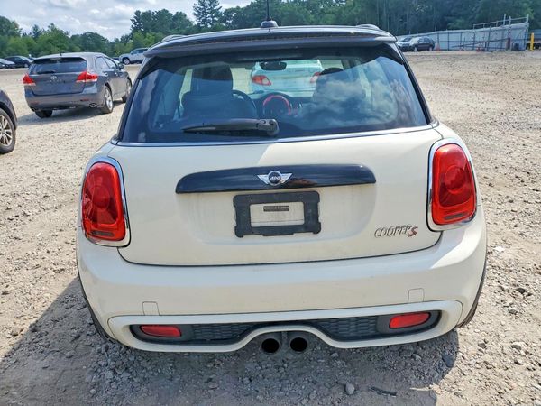2015 MINI COOPER