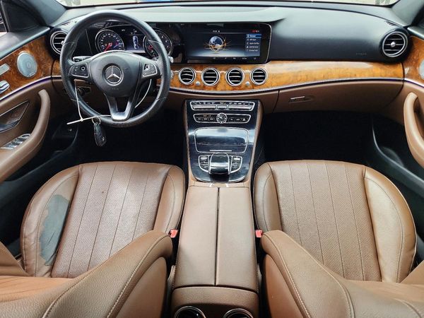 2017 MERCEDES-BENZ E E300