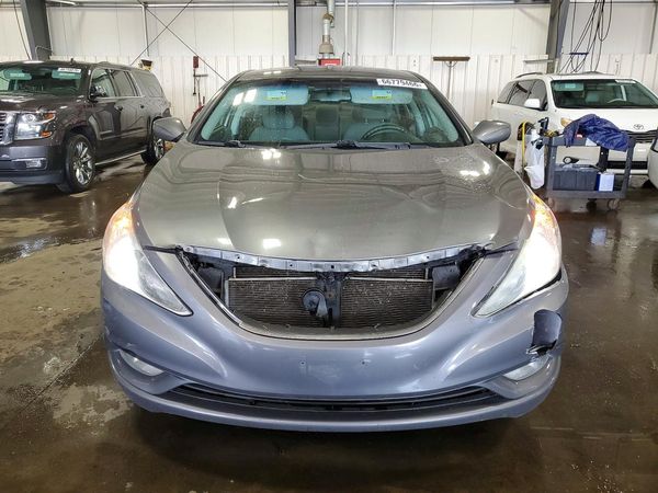 2013 HYUNDAI SONATA GLS/ GLS Popular