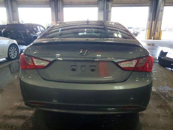 2013 HYUNDAI SONATA GLS/ GLS Popular