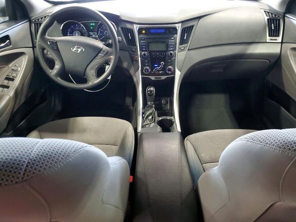 2013 HYUNDAI SONATA GLS/ GLS Popular