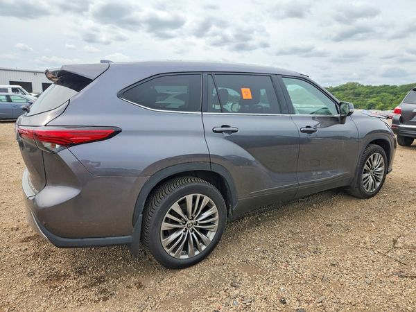 2021 TOYOTA HIGHLANDER