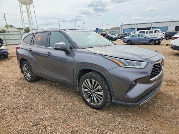 2021 TOYOTA HIGHLANDER