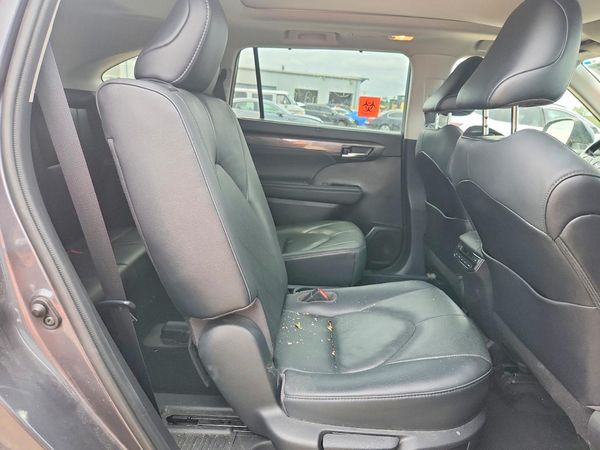 2021 TOYOTA HIGHLANDER