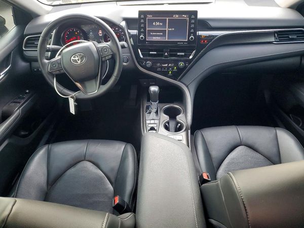 2022 TOYOTA CAMRY