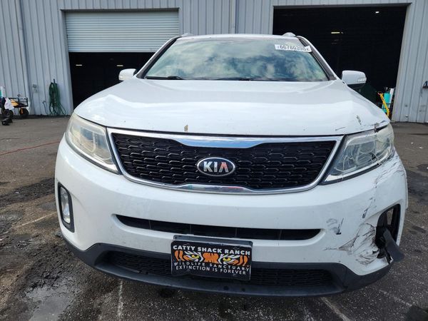 2015 KIA SORENTO GLS