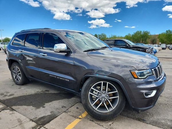 2020 JEEP GRAND CHEROKEE — Passenger 3/4