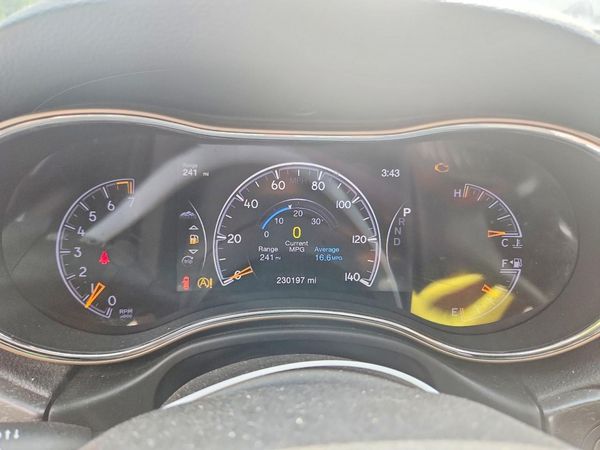 2016 JEEP GRAND CHEROKEE Limited