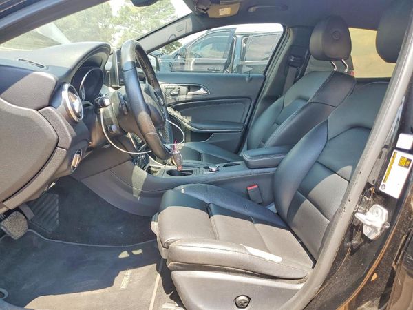 2017 MERCEDES-BENZ GLA-CLASS — DENT