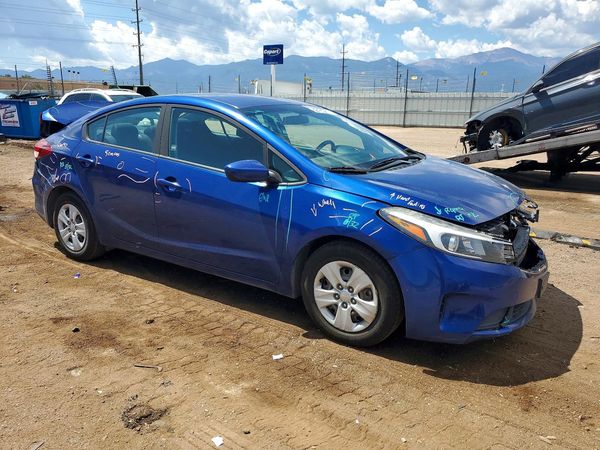 2018 KIA FORTE LX Base