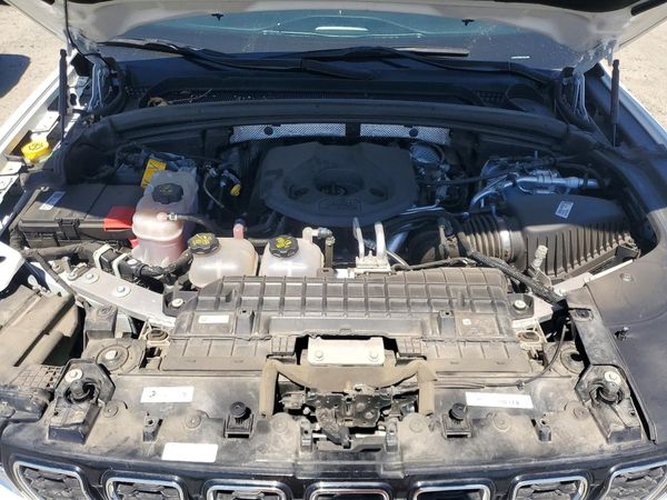 2023 JEEP GRAND CHEROKEE LIMITED 4XE — Engine bay