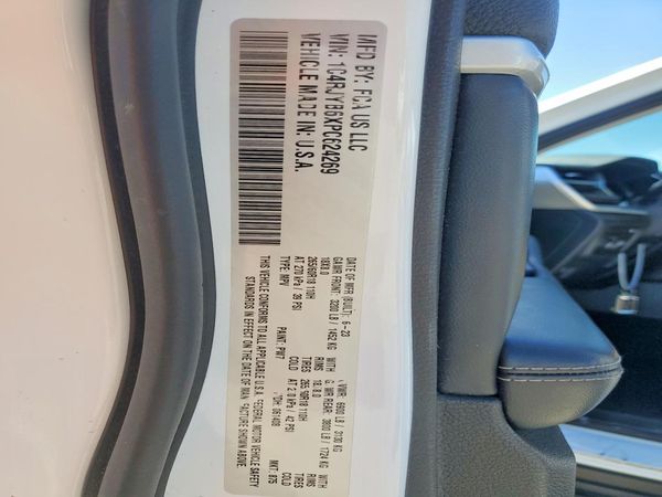 2023 JEEP GRAND CHEROKEE LIMITED 4XE — VINS