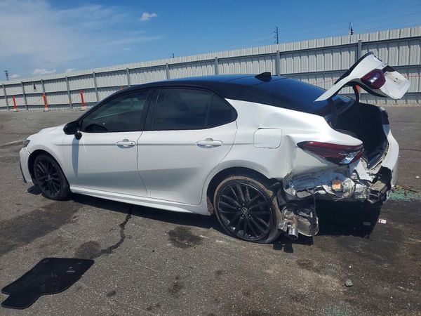 2022 TOYOTA CAMRY