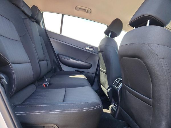 2021 KIA SPORTAGE