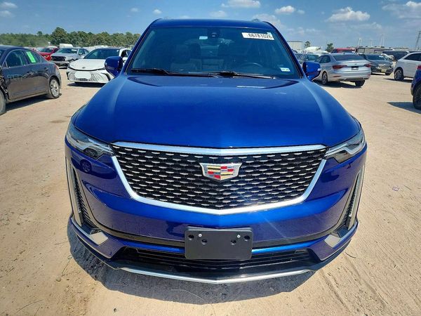 2024 CADILLAC XT6 Luxury