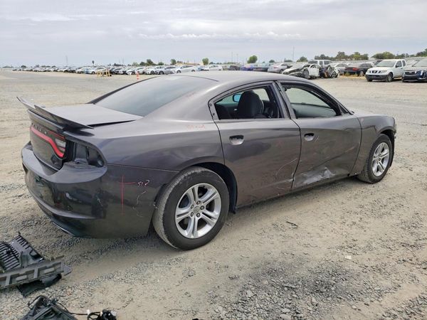 2016 DODGE CHARGER SE