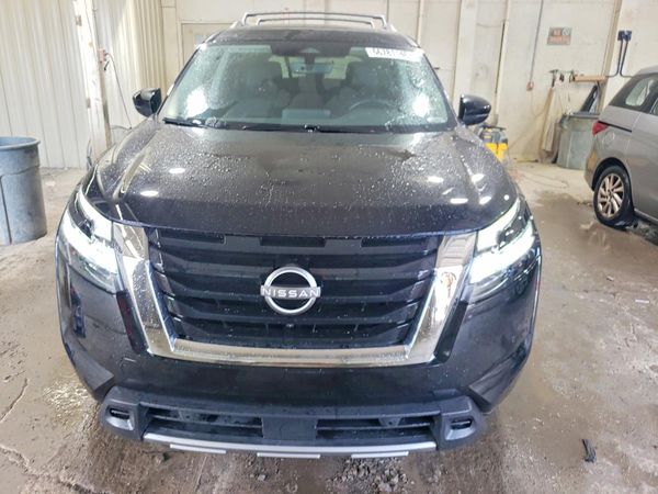 2024 NISSAN PATHFINDER