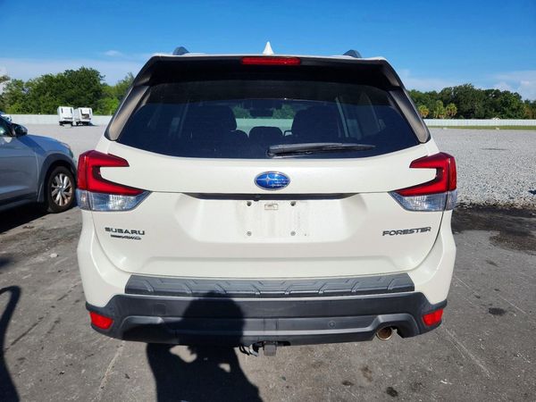 2020 SUBARU FORESTER