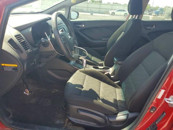 2016 KIA FORTE GL (Middle-Low Grade)