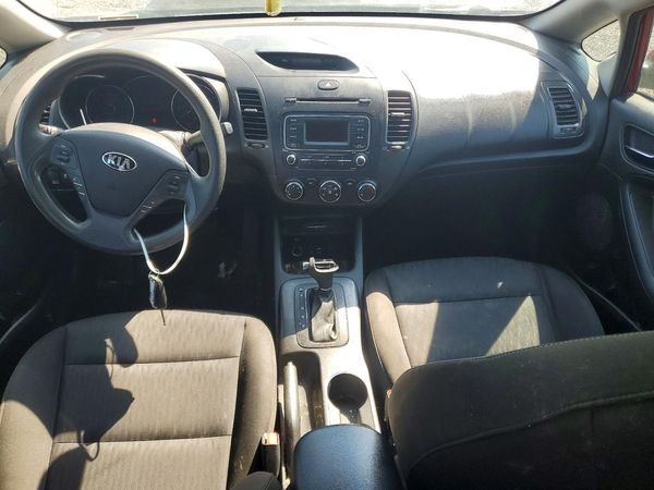 2016 KIA FORTE GL (Middle-Low Grade)