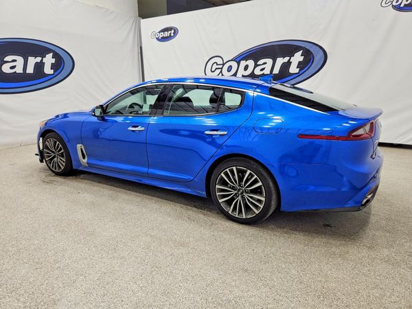 2019 KIA STINGER