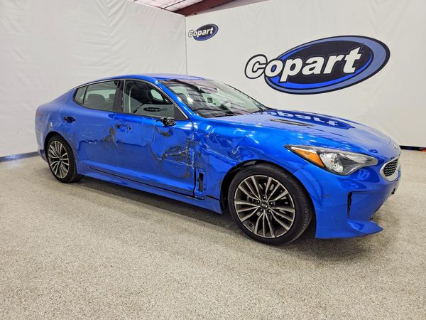 2019 KIA STINGER
